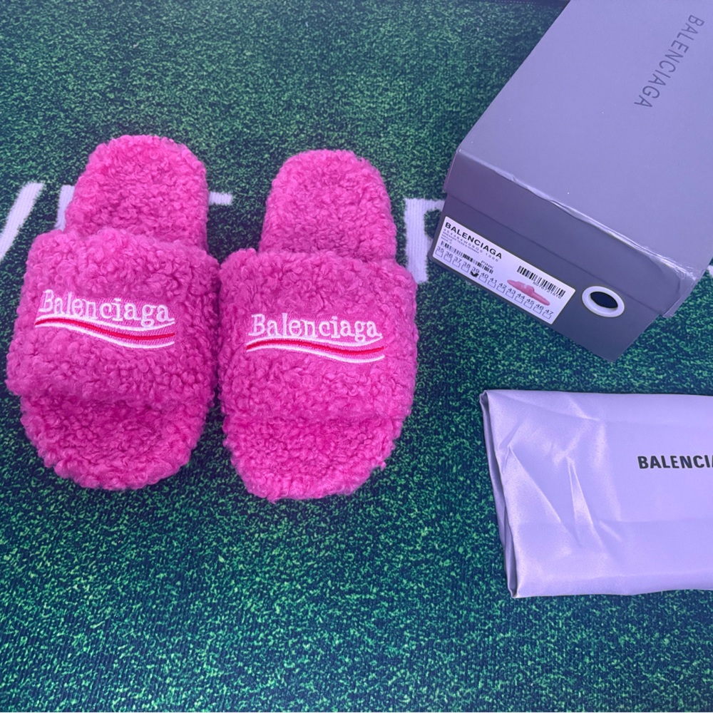 Black Fur Balenciaga slides